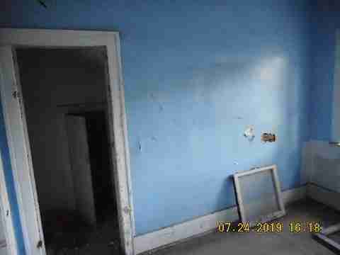 6700 Clifton (33)_m.jpg